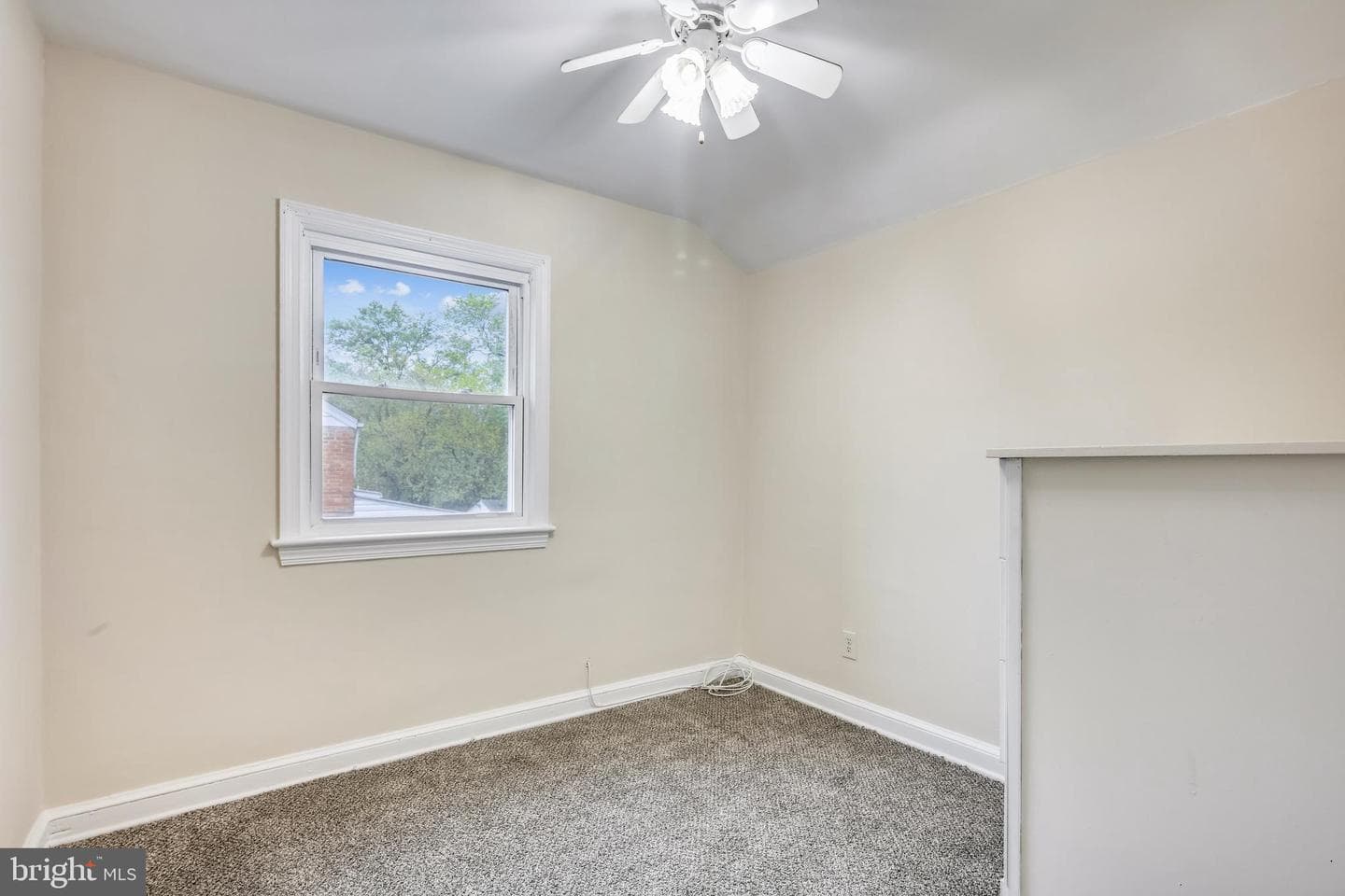 7112 Annapolis Road photo 14