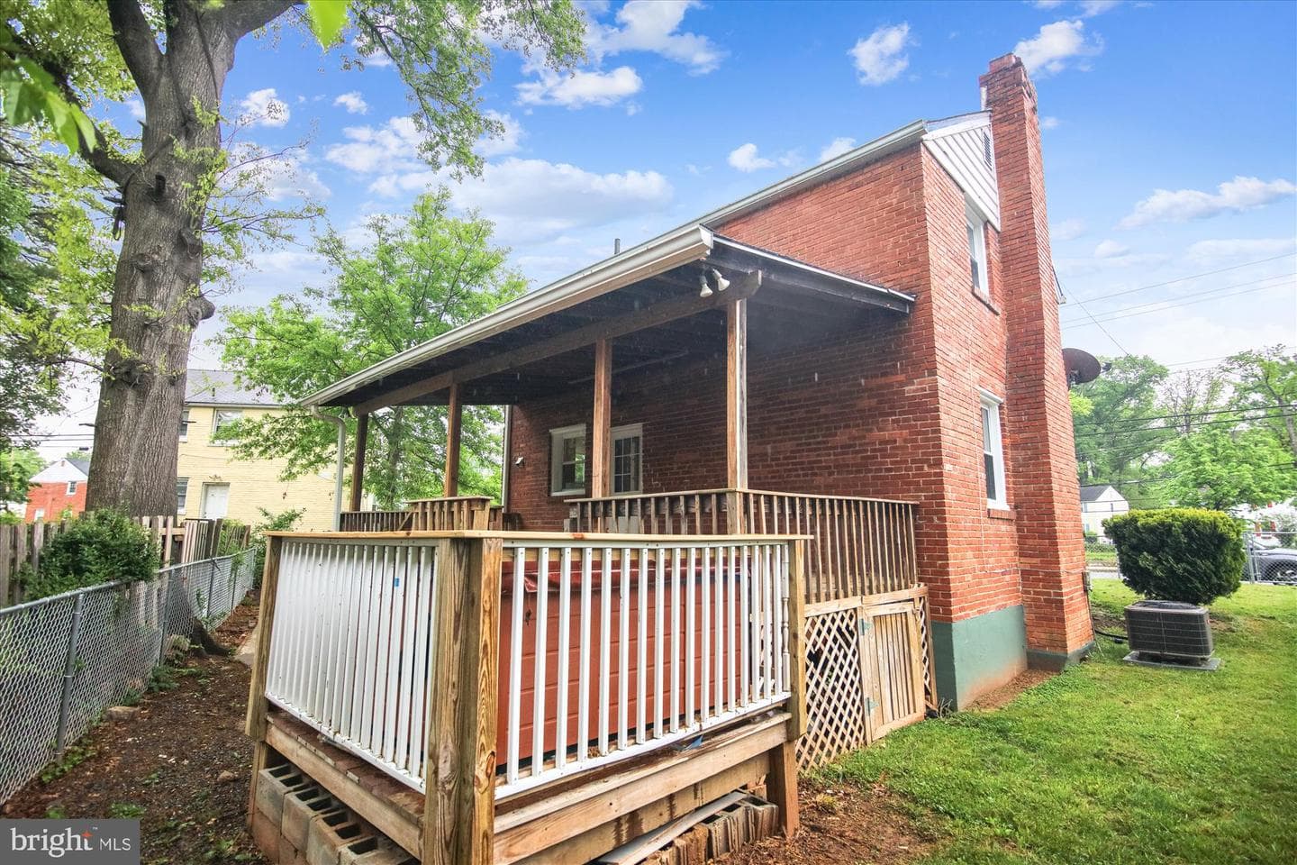 7112 Annapolis Road photo 29