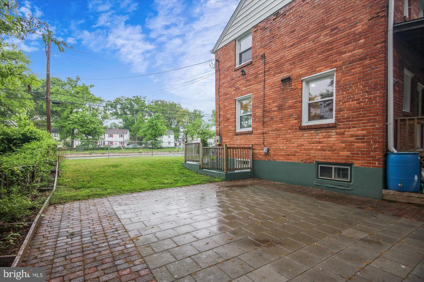 7112 Annapolis Road photo 30