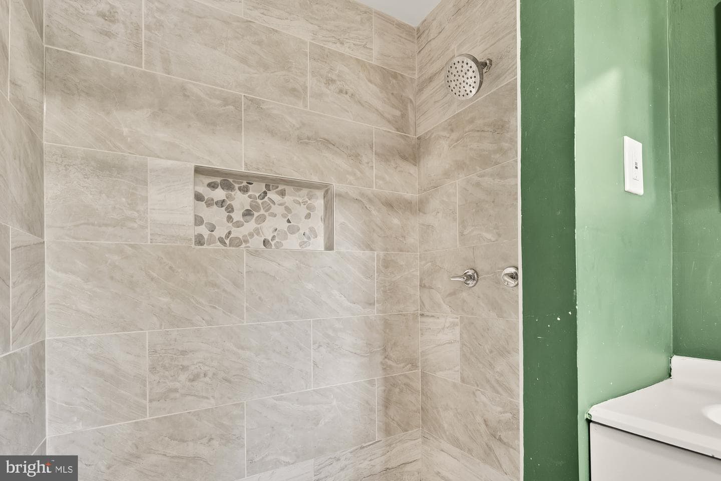 7302 Riverdale Road photo 13