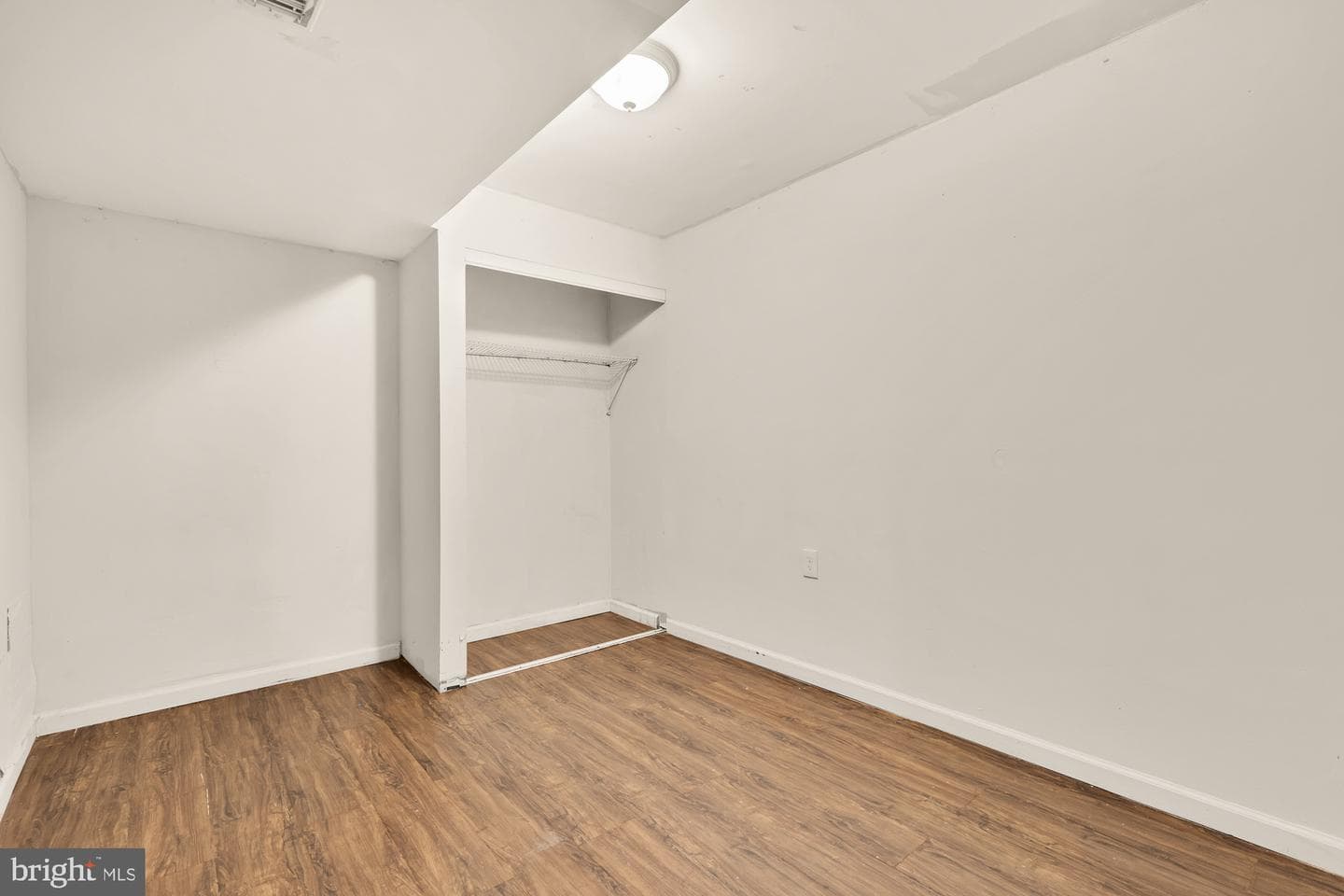 7302 Riverdale Road photo 27