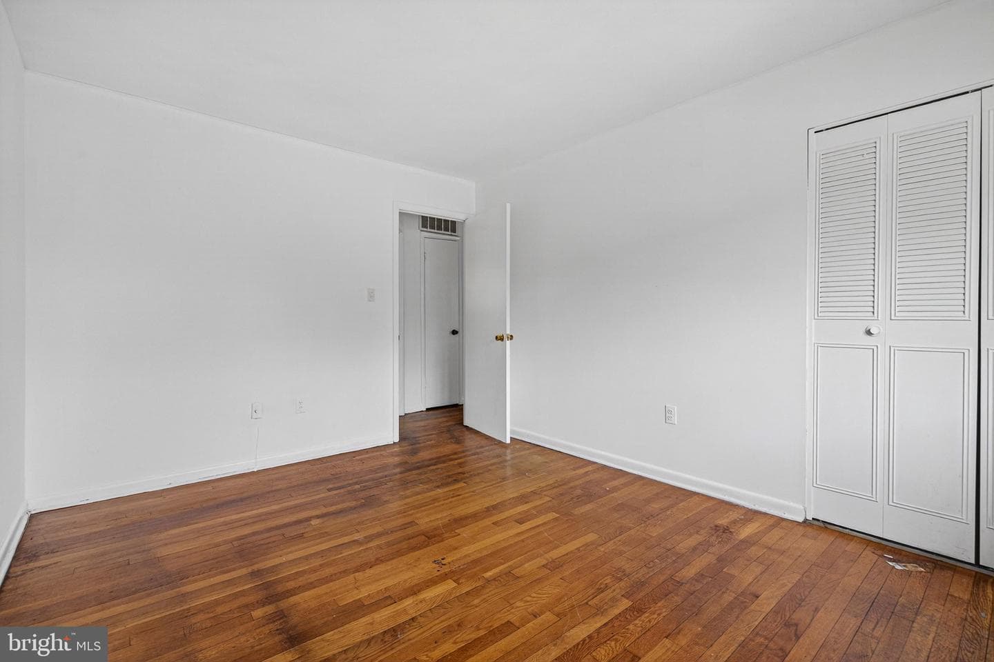 304 Cedarleaf Avenue photo 19