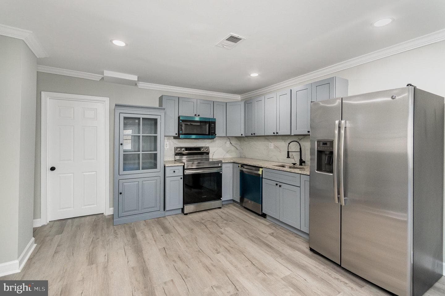 4805 Gunther Street photo 5
