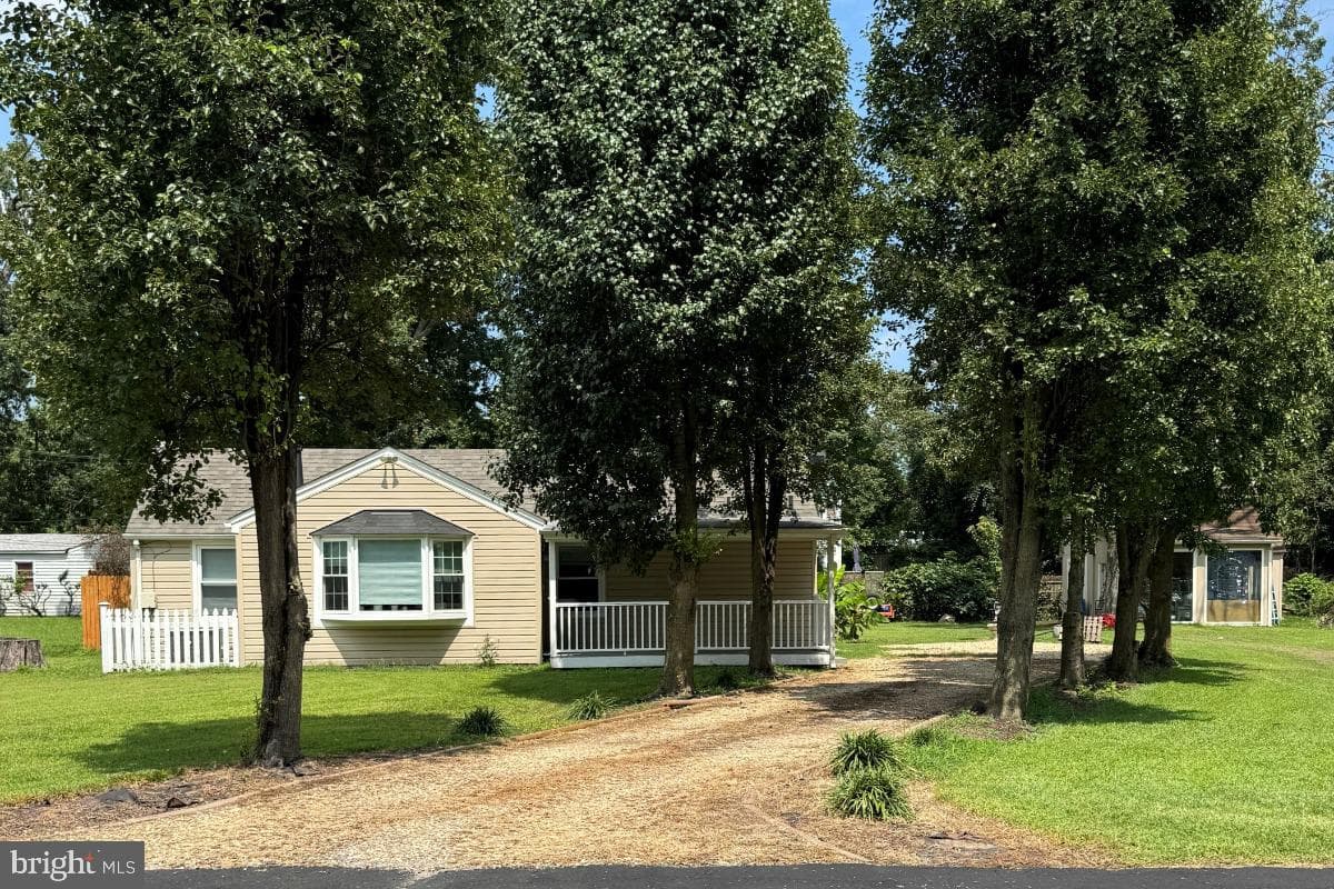 9200 Stuart Lane photo 2