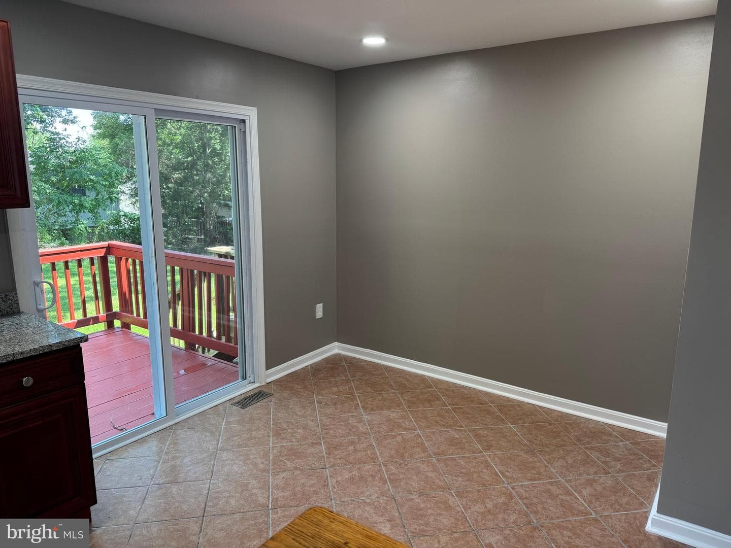 8216 Dellwood Court photo 32