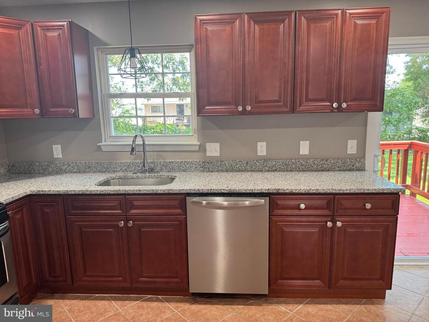 8216 Dellwood Court photo 33