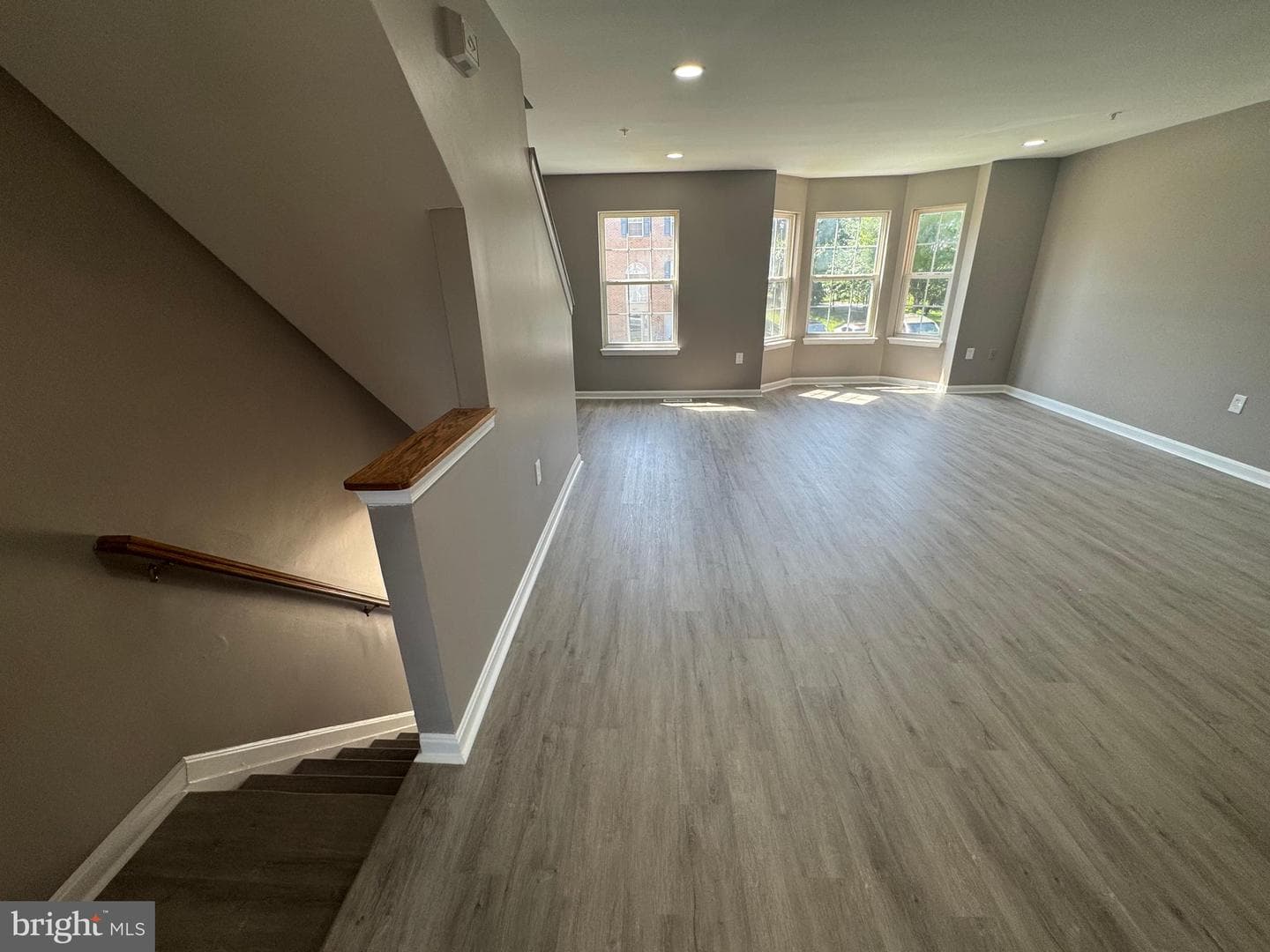 8216 Dellwood Court photo 36
