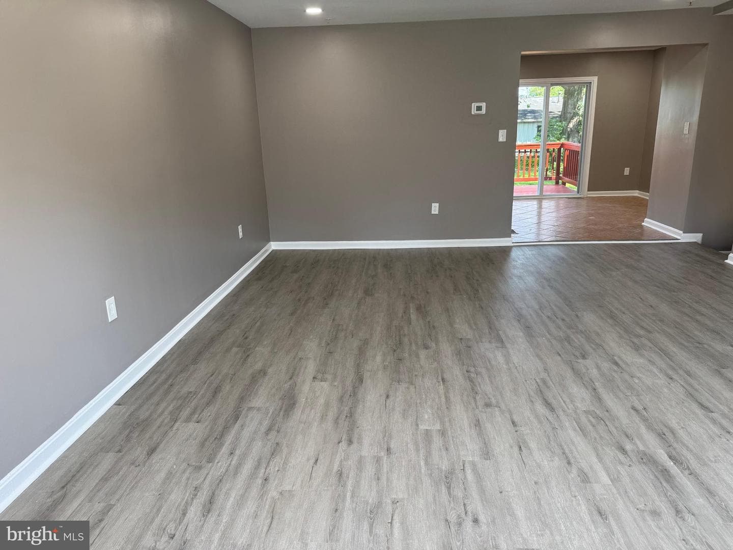 8216 Dellwood Court photo 40