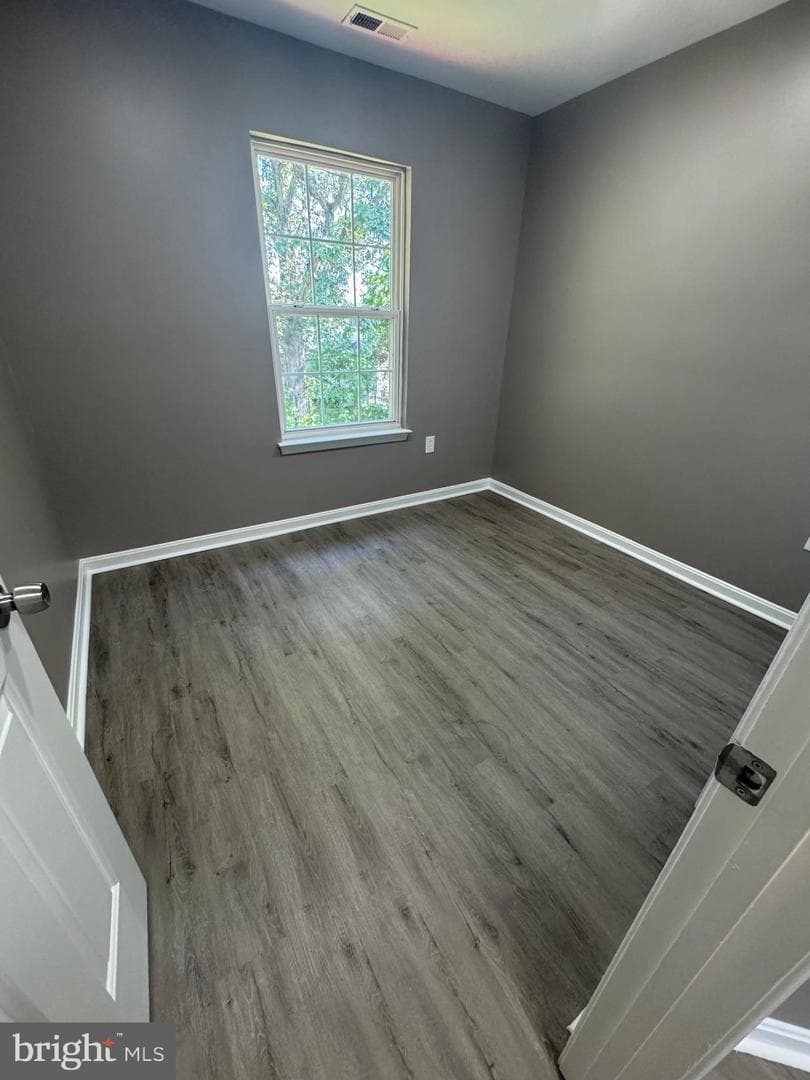 8216 Dellwood Court photo 45