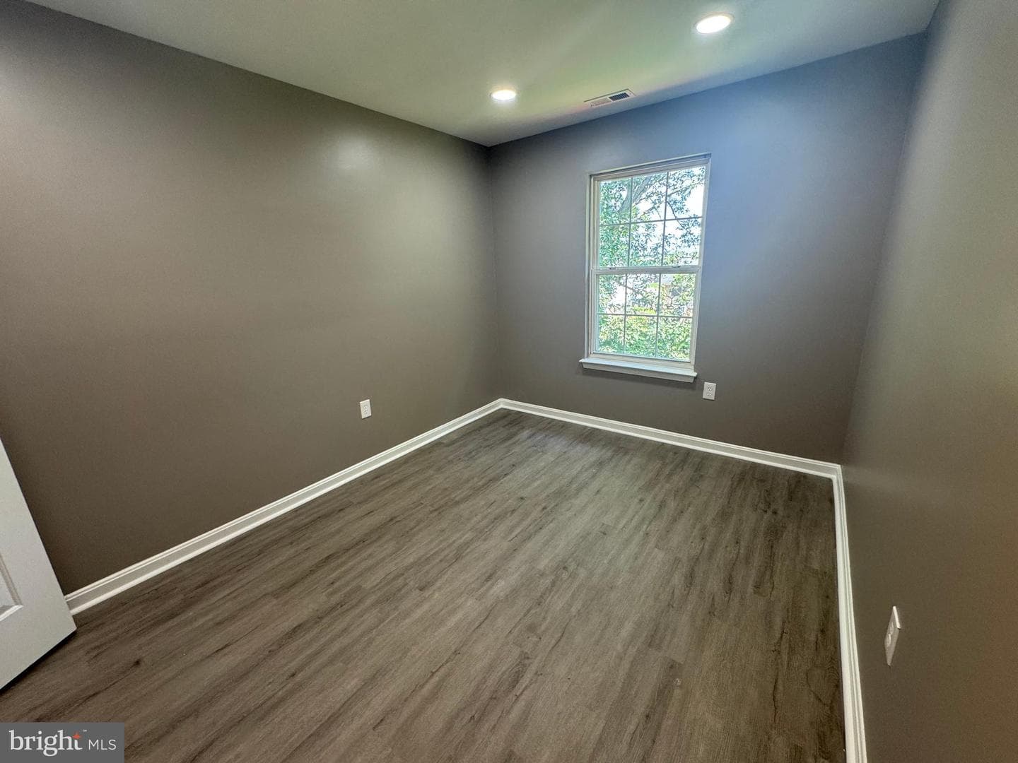 8216 Dellwood Court photo 50