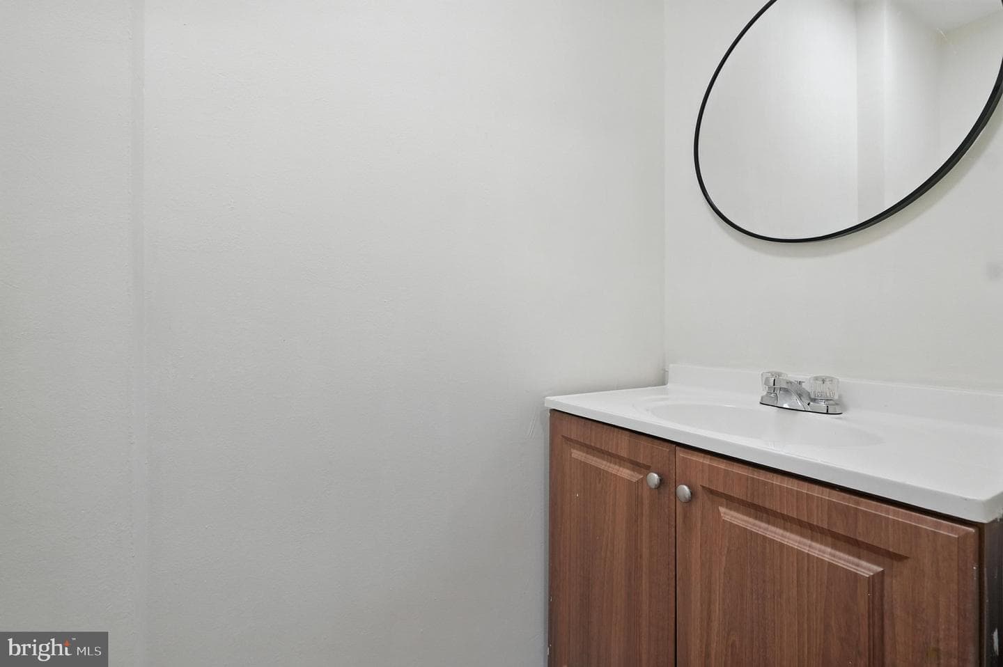 1013 Huntsworth Court photo 5