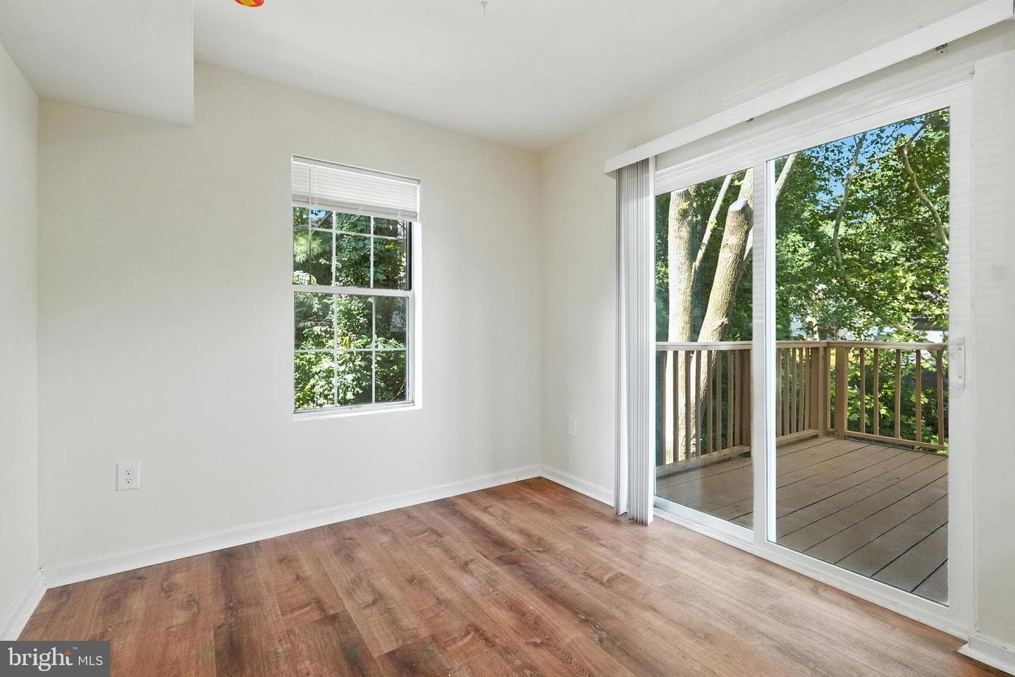 1013 Huntsworth Court photo 8