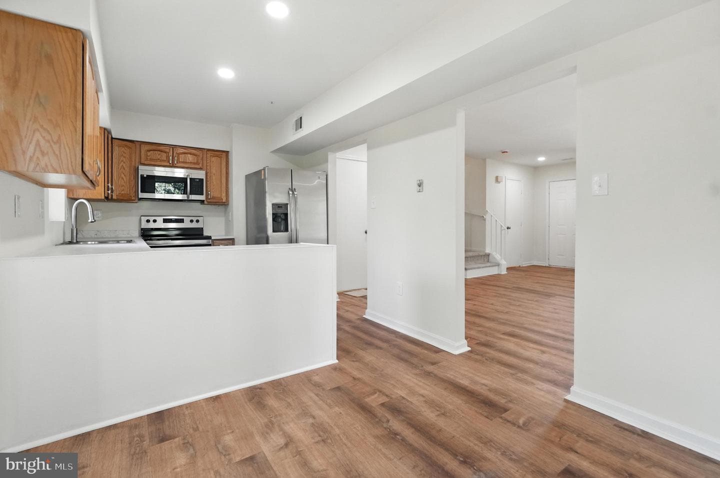 1013 Huntsworth Court photo 9