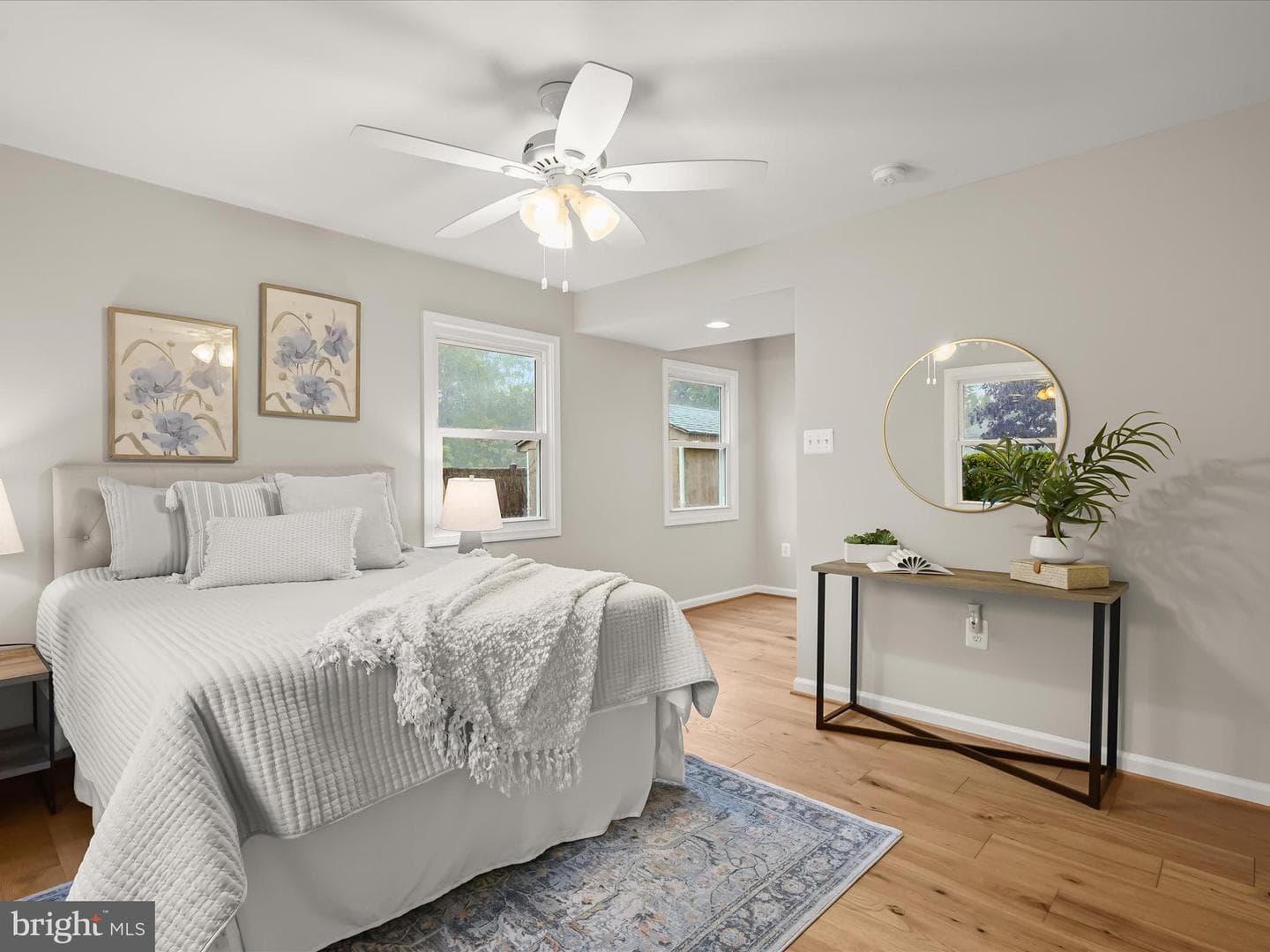 13015 Victoria Heights Drive photo 3