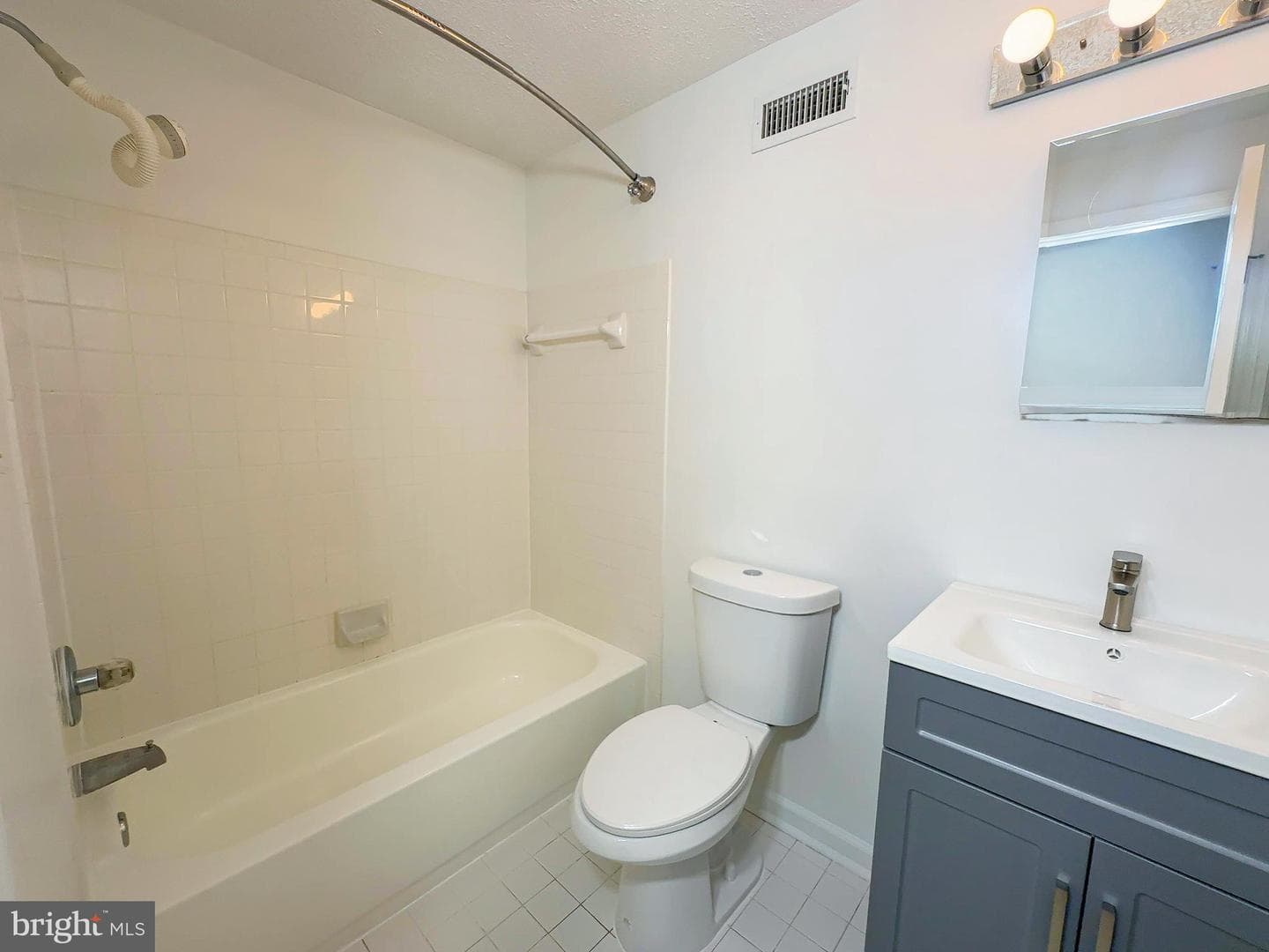 3024 N Dale Lane photo 10