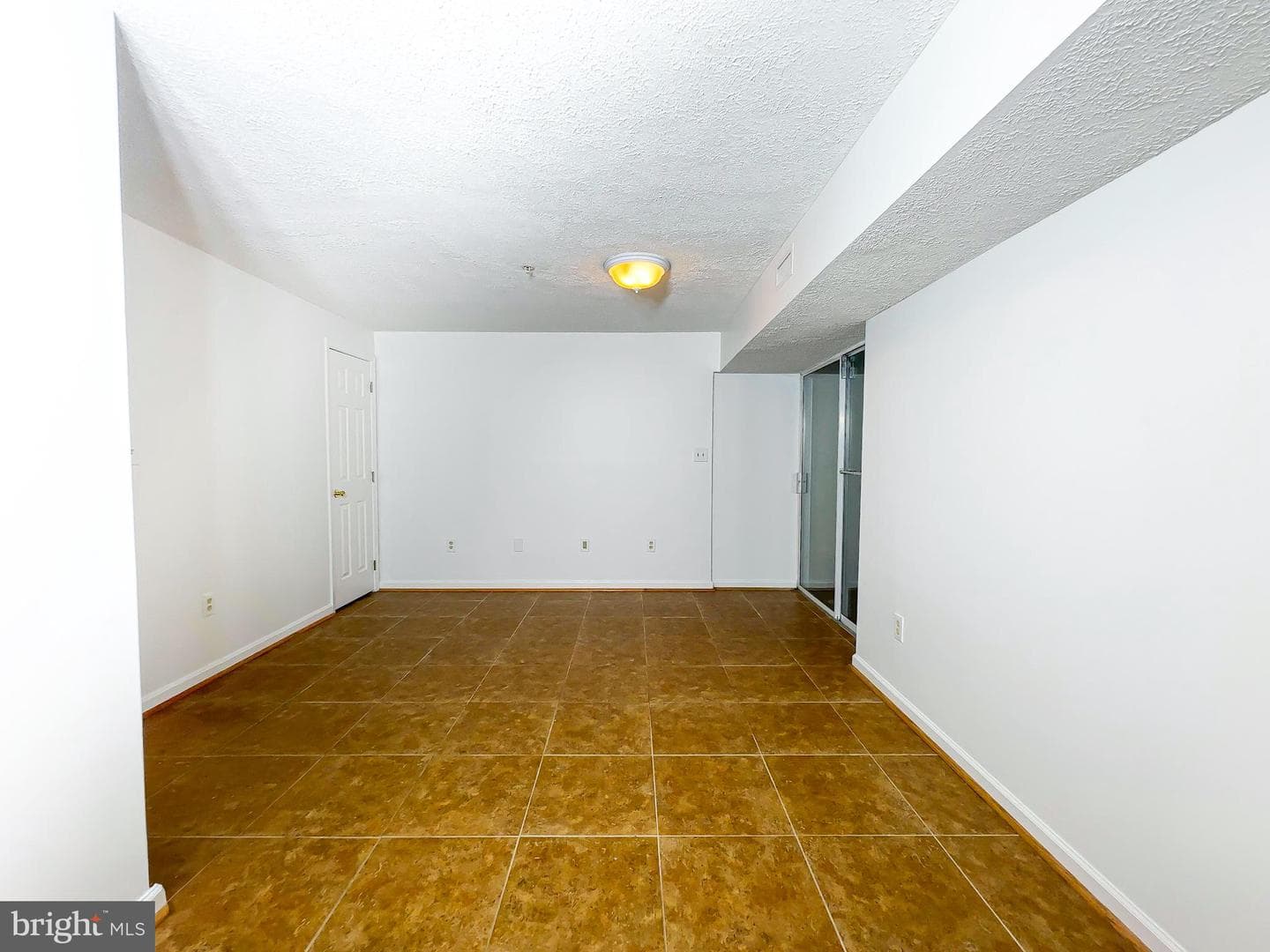3024 N Dale Lane photo 19