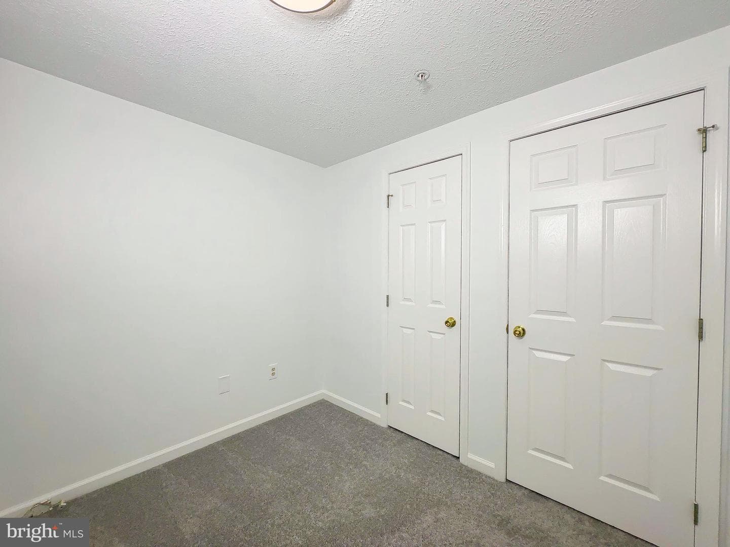 3024 N Dale Lane photo 8