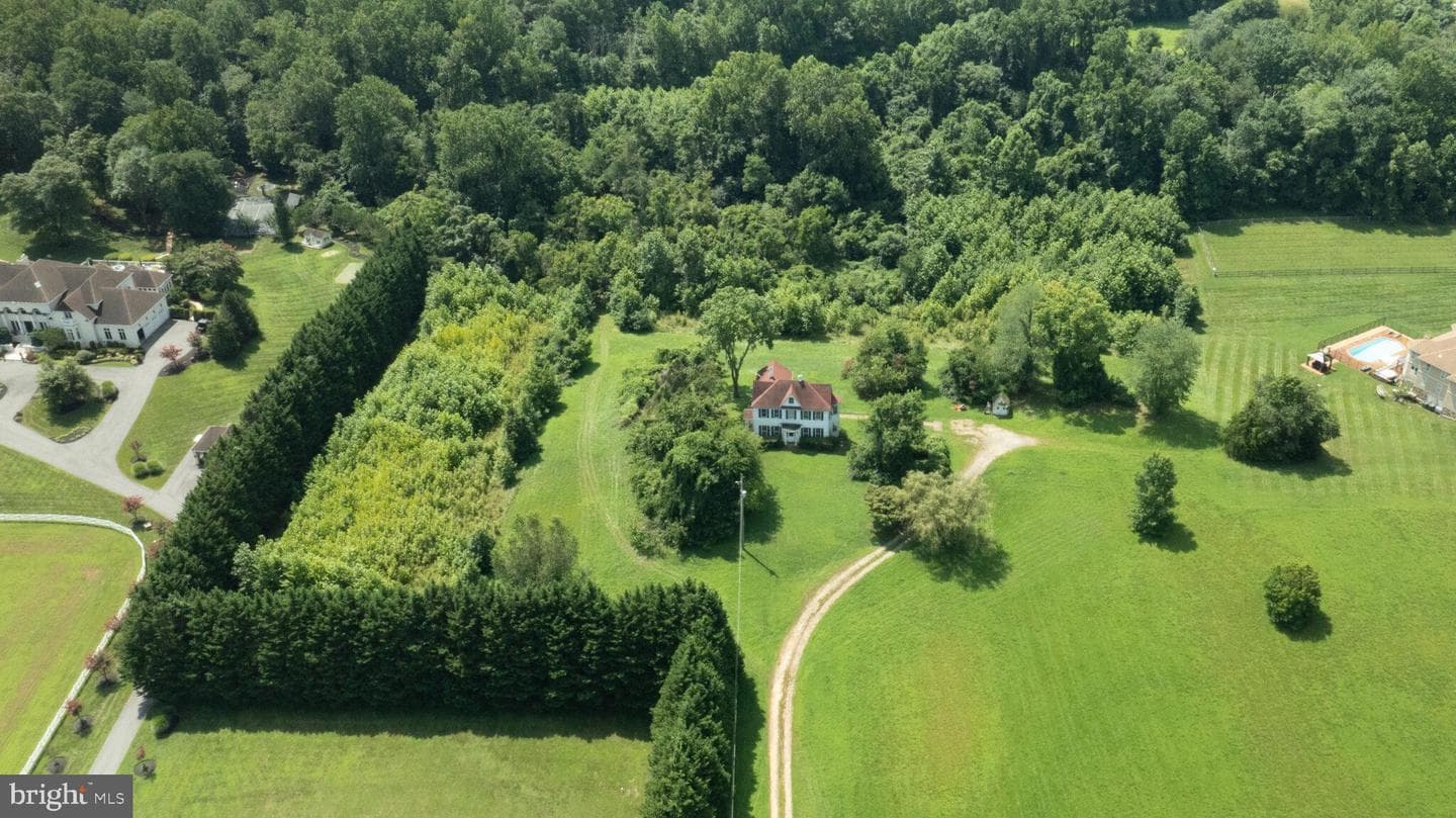 13907 Candy Hill Road photo 19