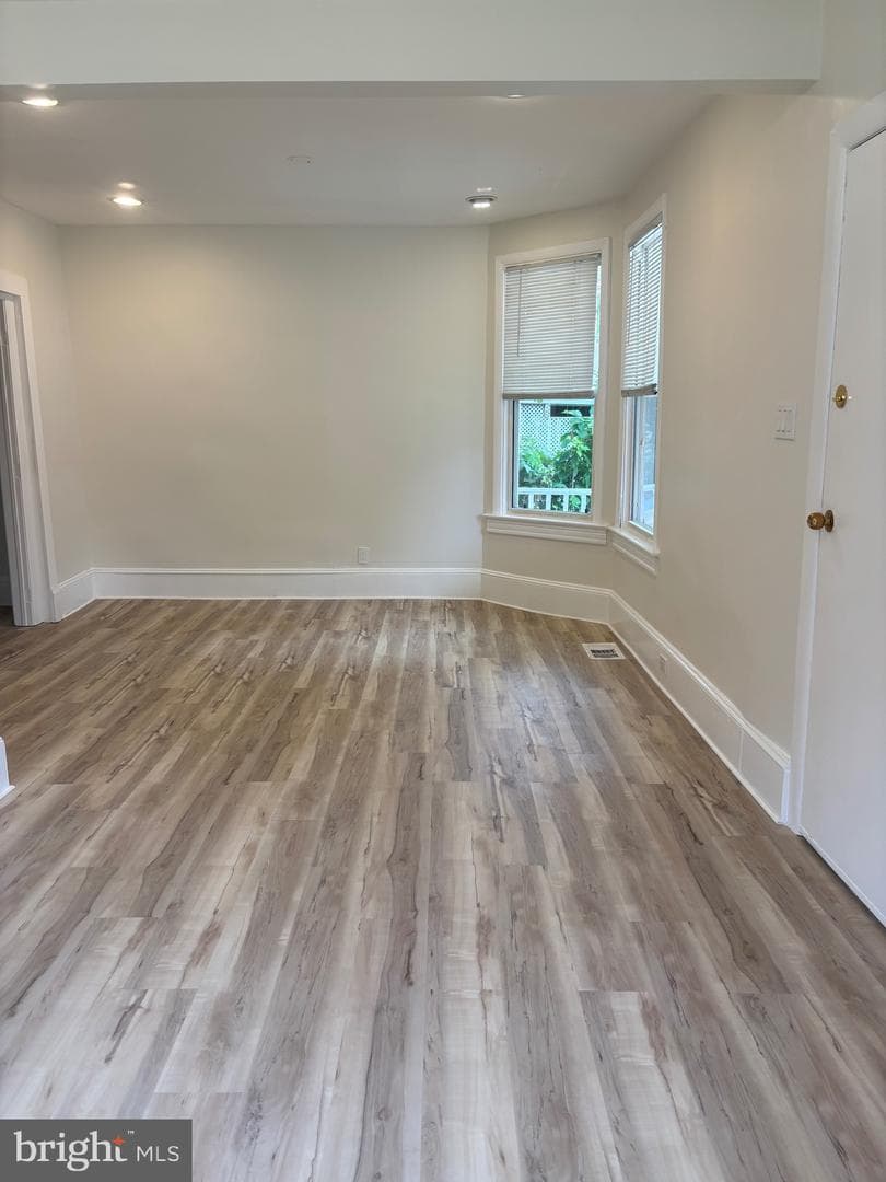 4111 33rd Street photo 7