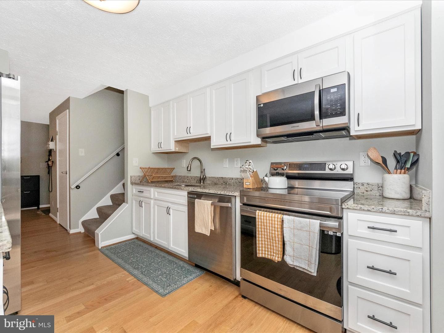 6911 Killarney Street photo 18