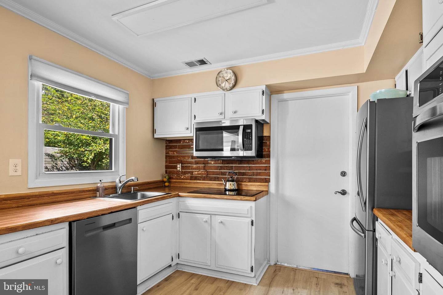 12400 Rambling Lane photo 12