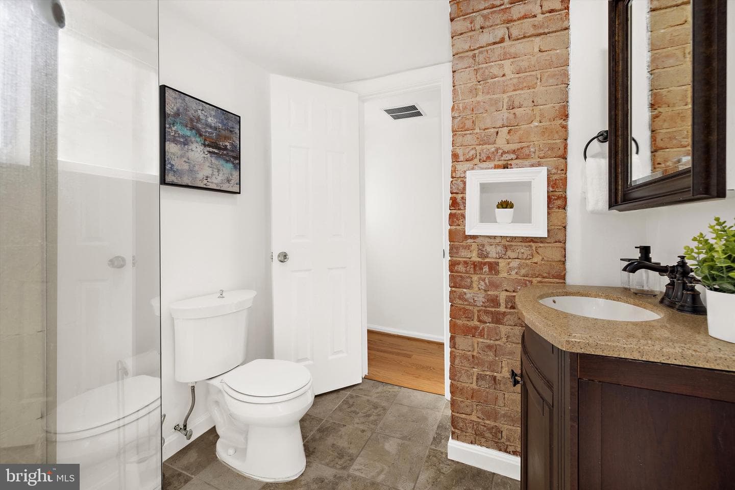 9515 51st Avenue photo 19