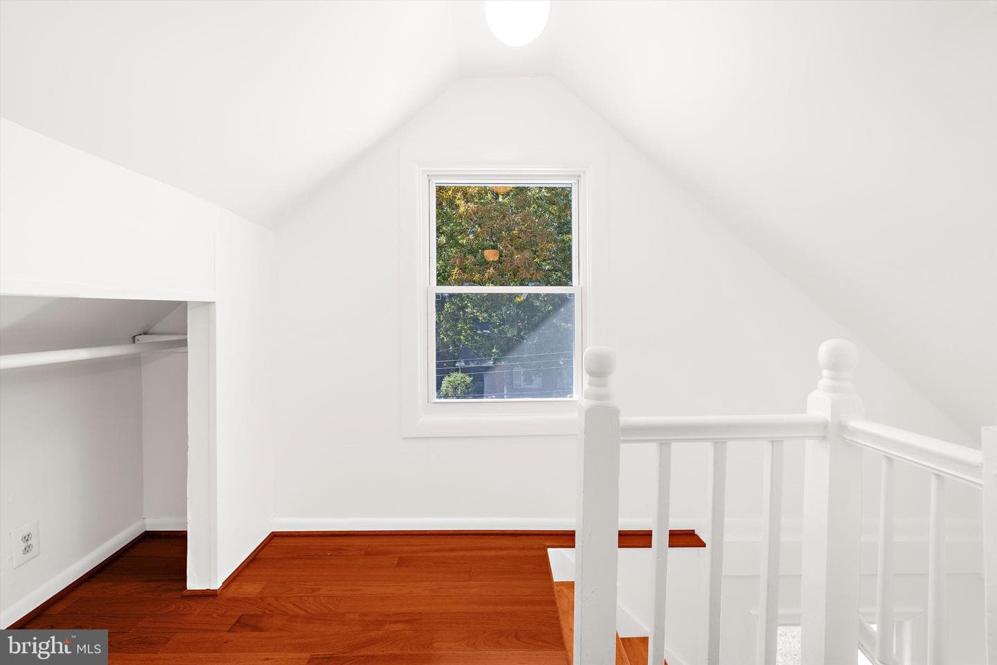 9515 51st Avenue photo 27