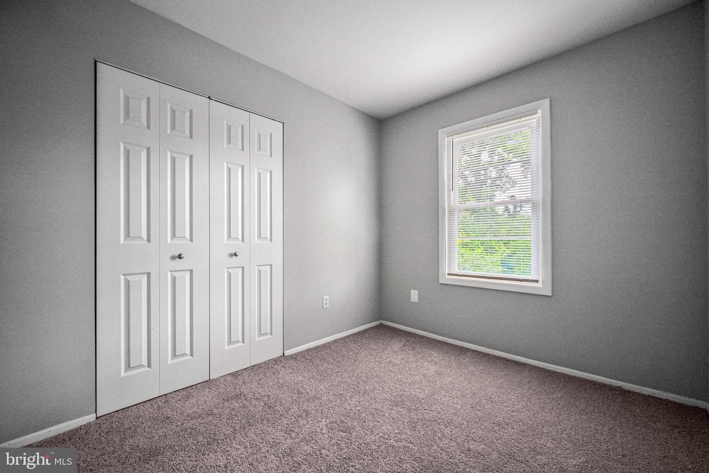 5059 Berwyn Road photo 23
