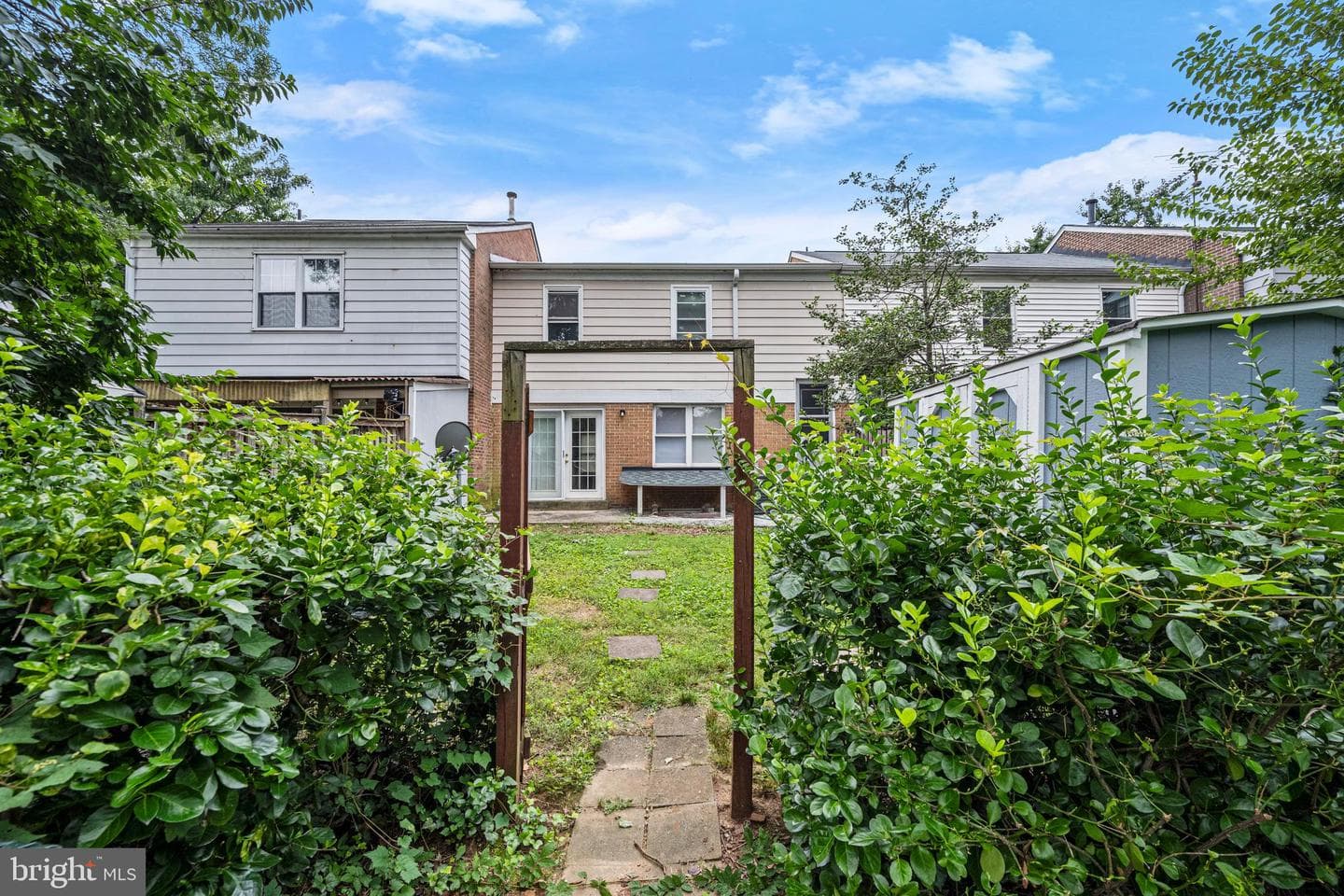 5059 Berwyn Road photo 31
