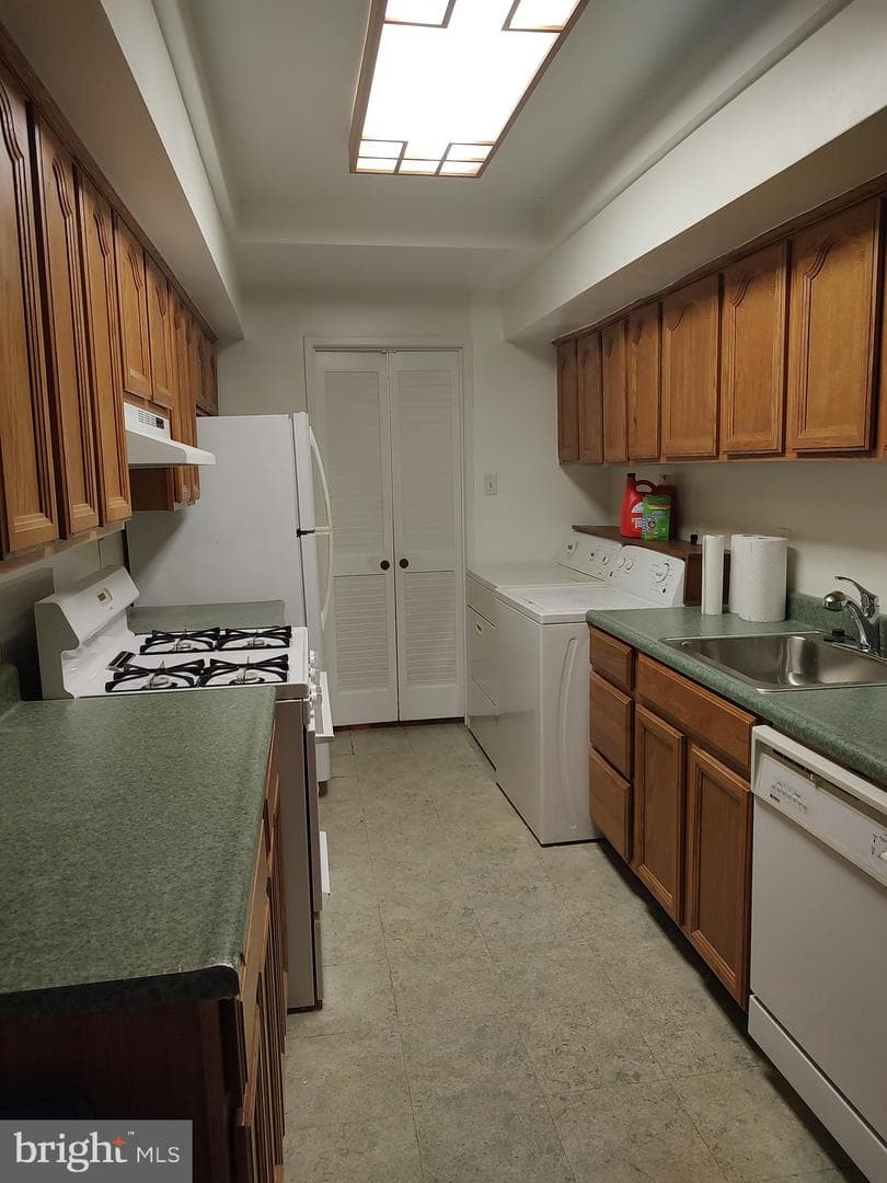 10241 Prince Place #27-T2 photo 9