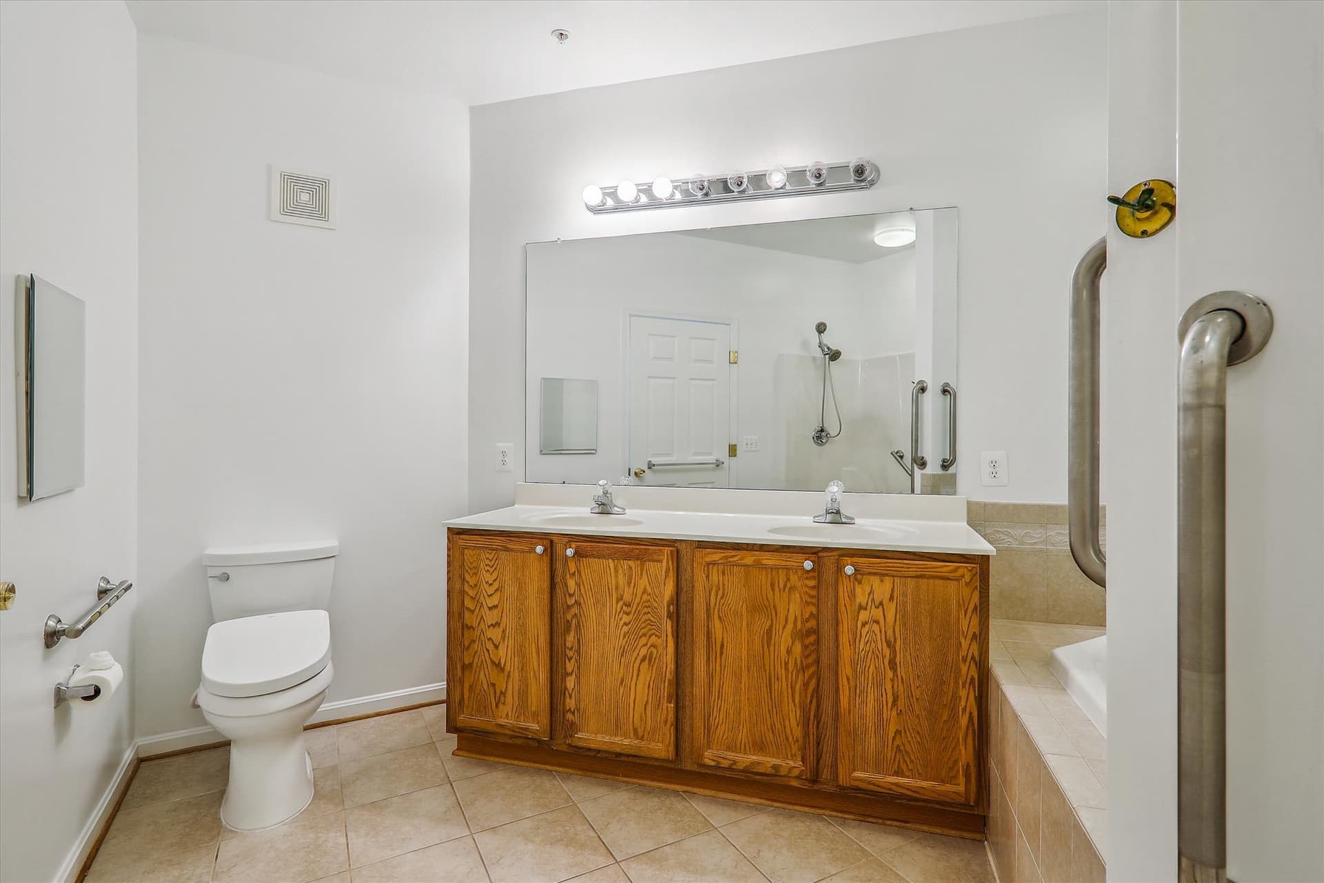 13851 Belle Chasse Boulevard #213 photo 18