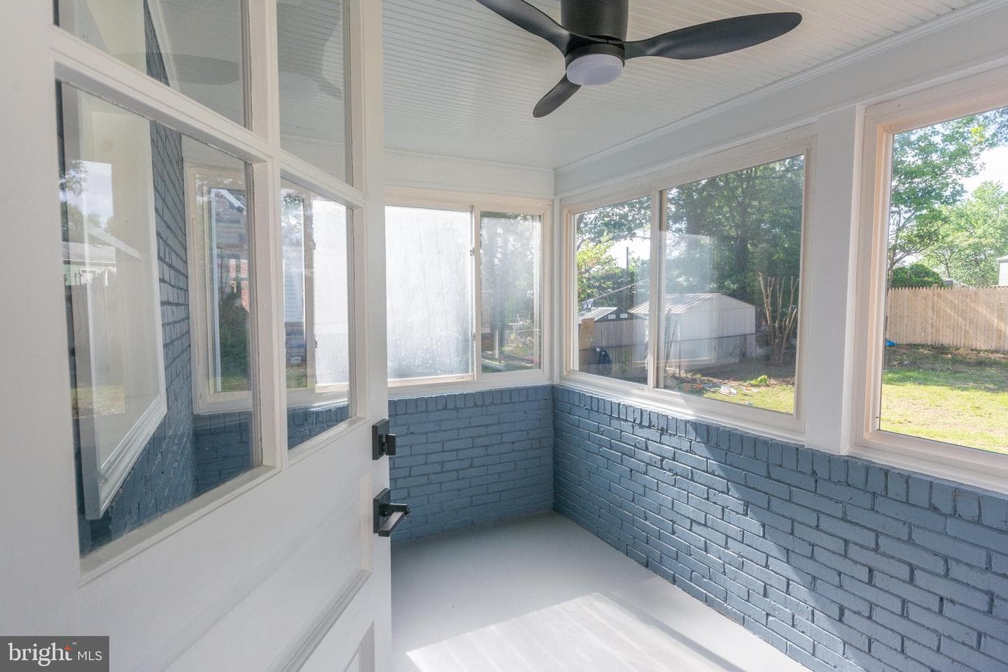 5446 Varnum Street photo 28