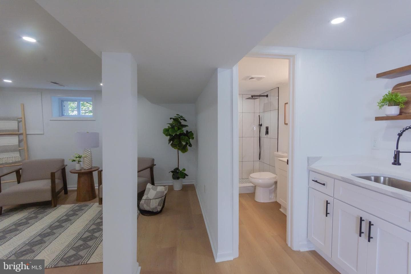 5446 Varnum Street photo 49