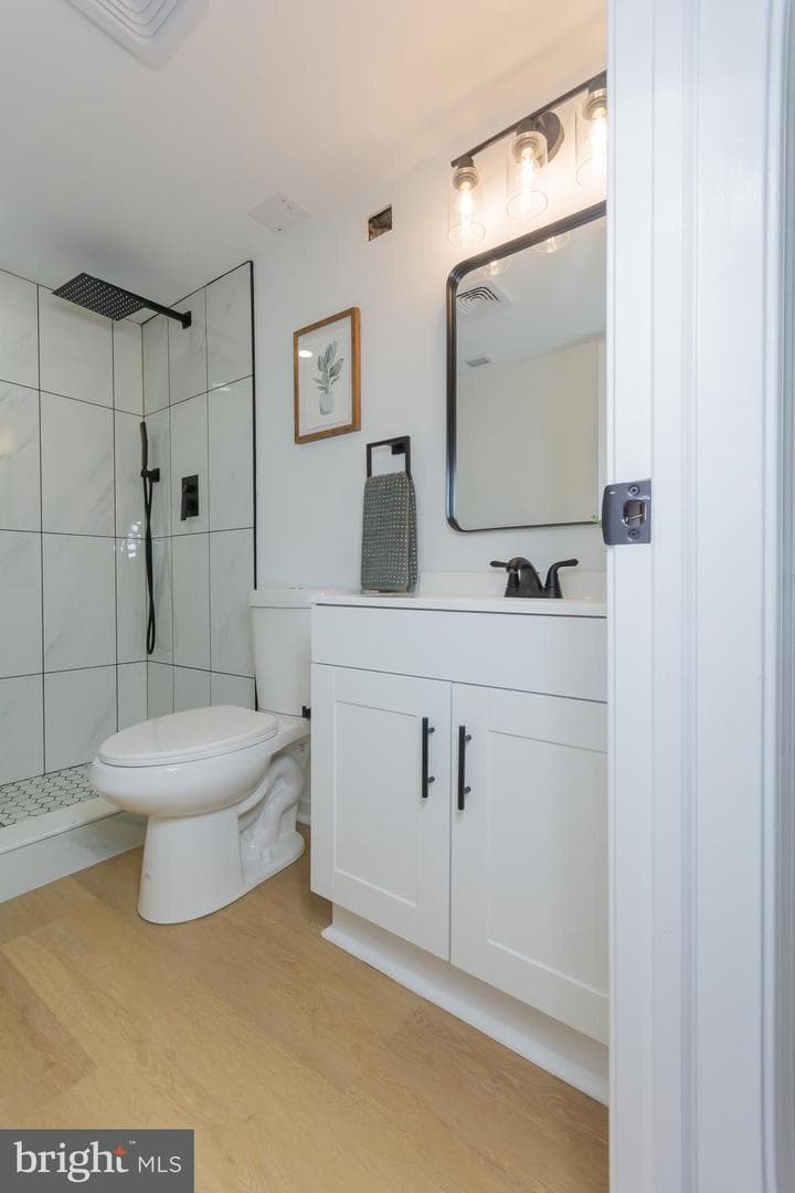 5446 Varnum Street photo 52
