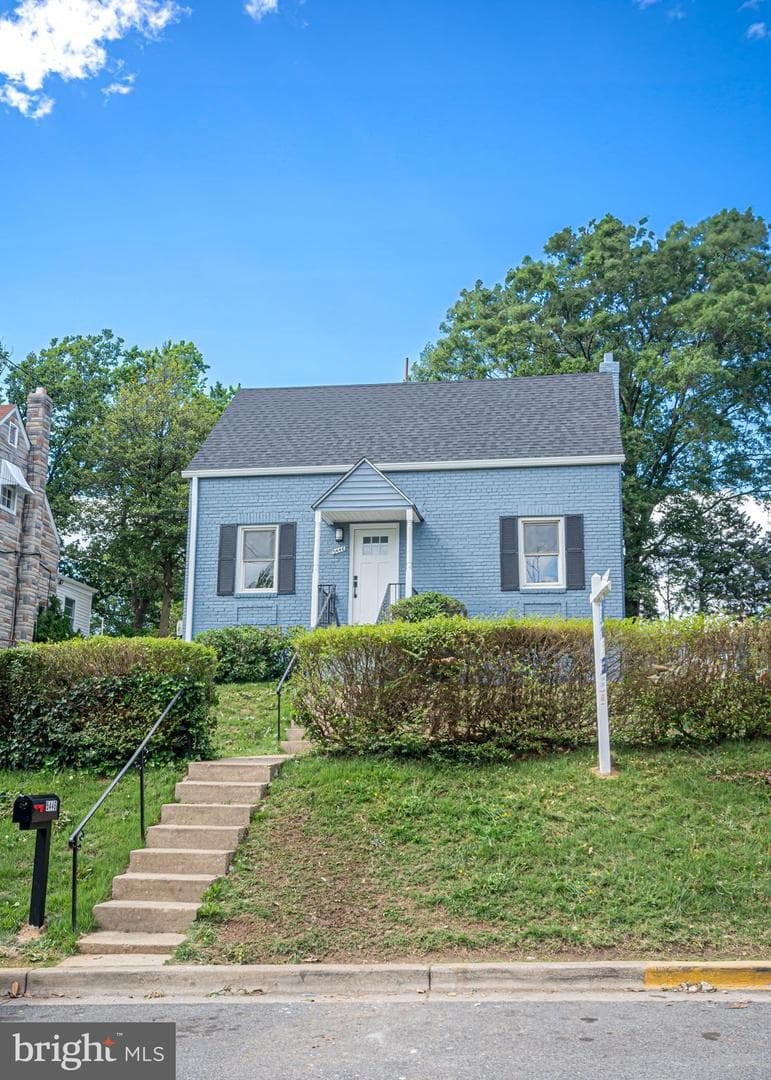 5446 Varnum Street photo 69