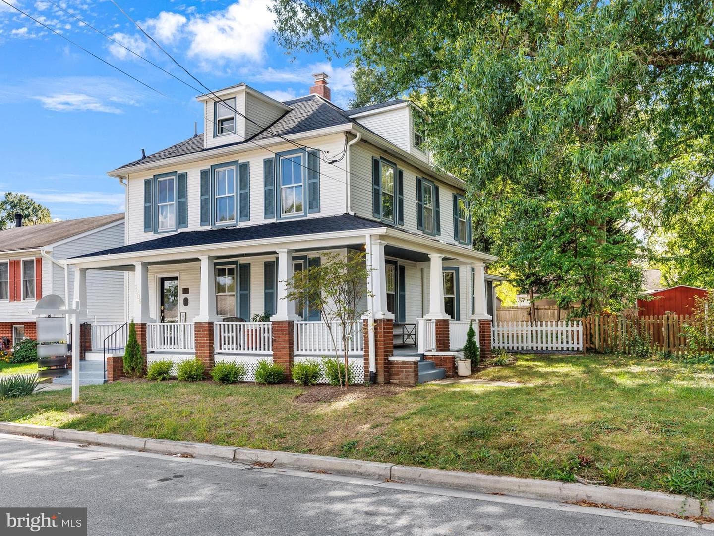 5005 Huron Street photo 2