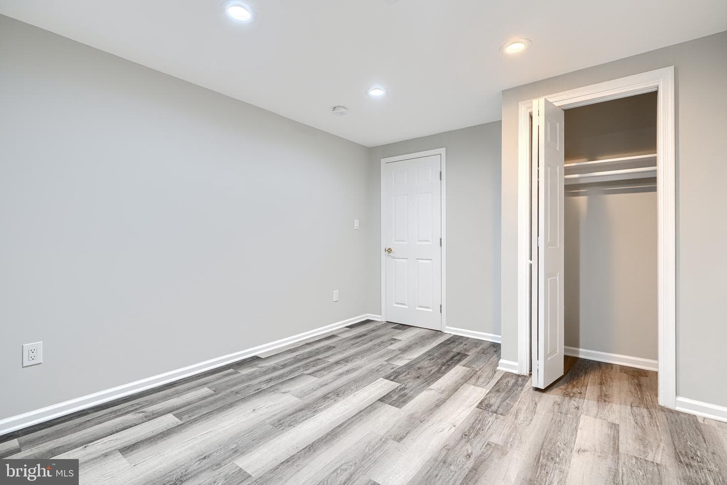 5006 Edgewood Road photo 37