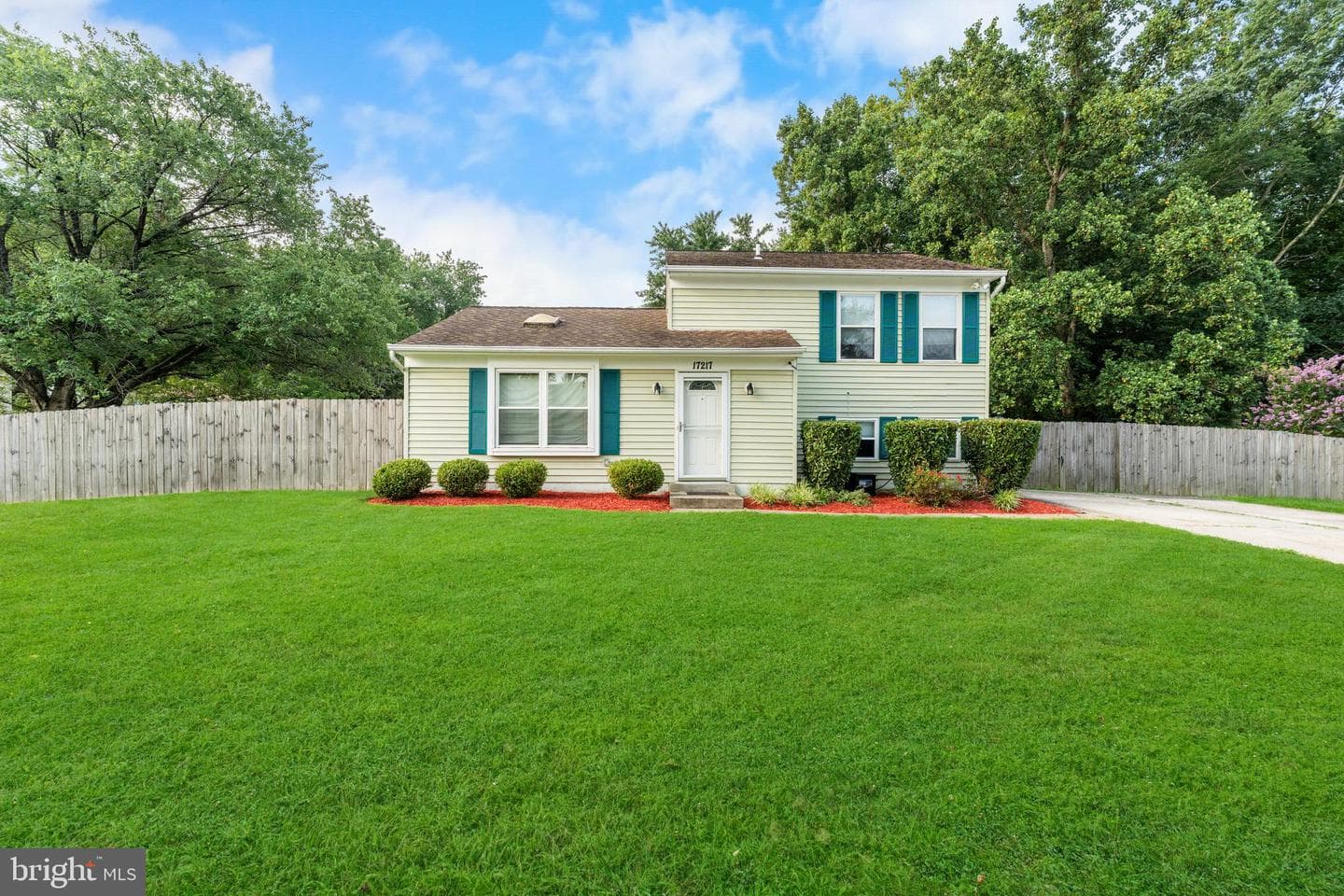 17217 Brookmeadow Lane photo 2