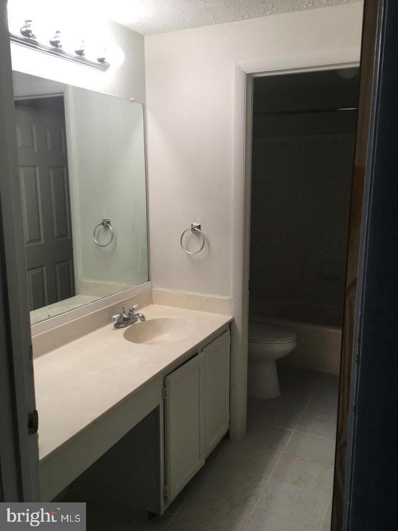 8717 Ritchboro Road photo 2