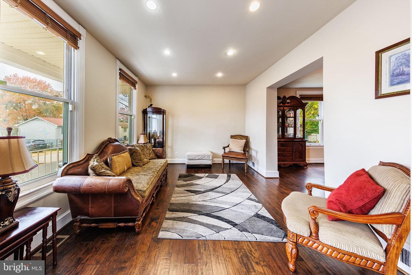 1603 Warren Avenue photo 2