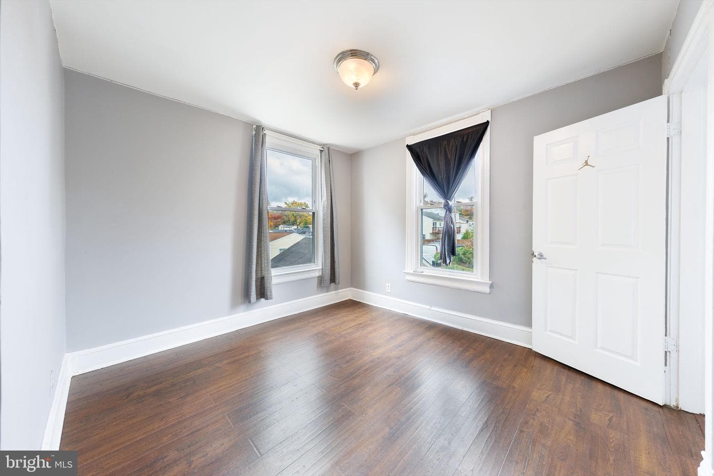 1603 Warren Avenue photo 27