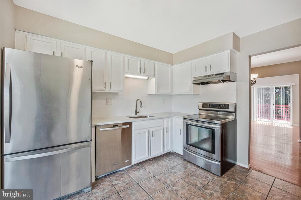 3721 Monacco Court photo 6
