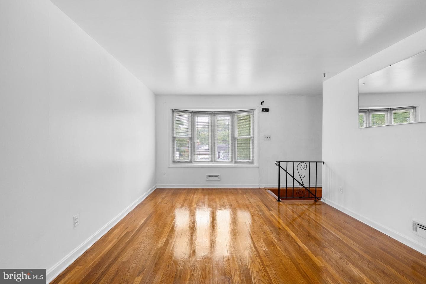 2204 Olson Court photo 6
