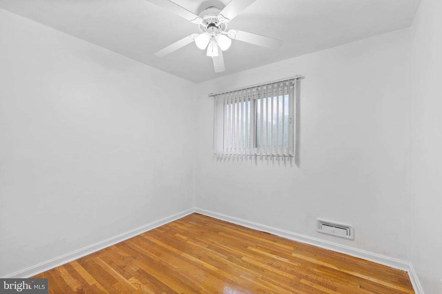 2204 Olson Court photo 8