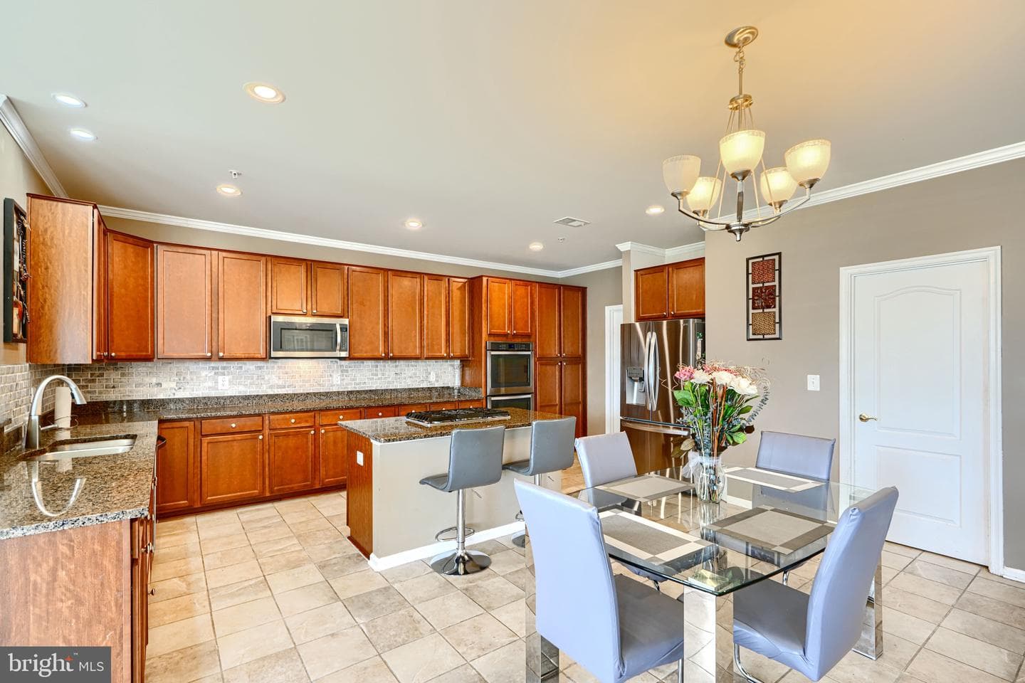 7105 Solomons Court photo 22