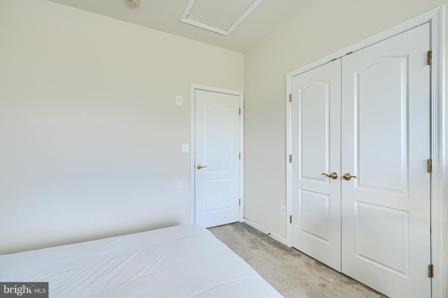 7105 Solomons Court photo 35