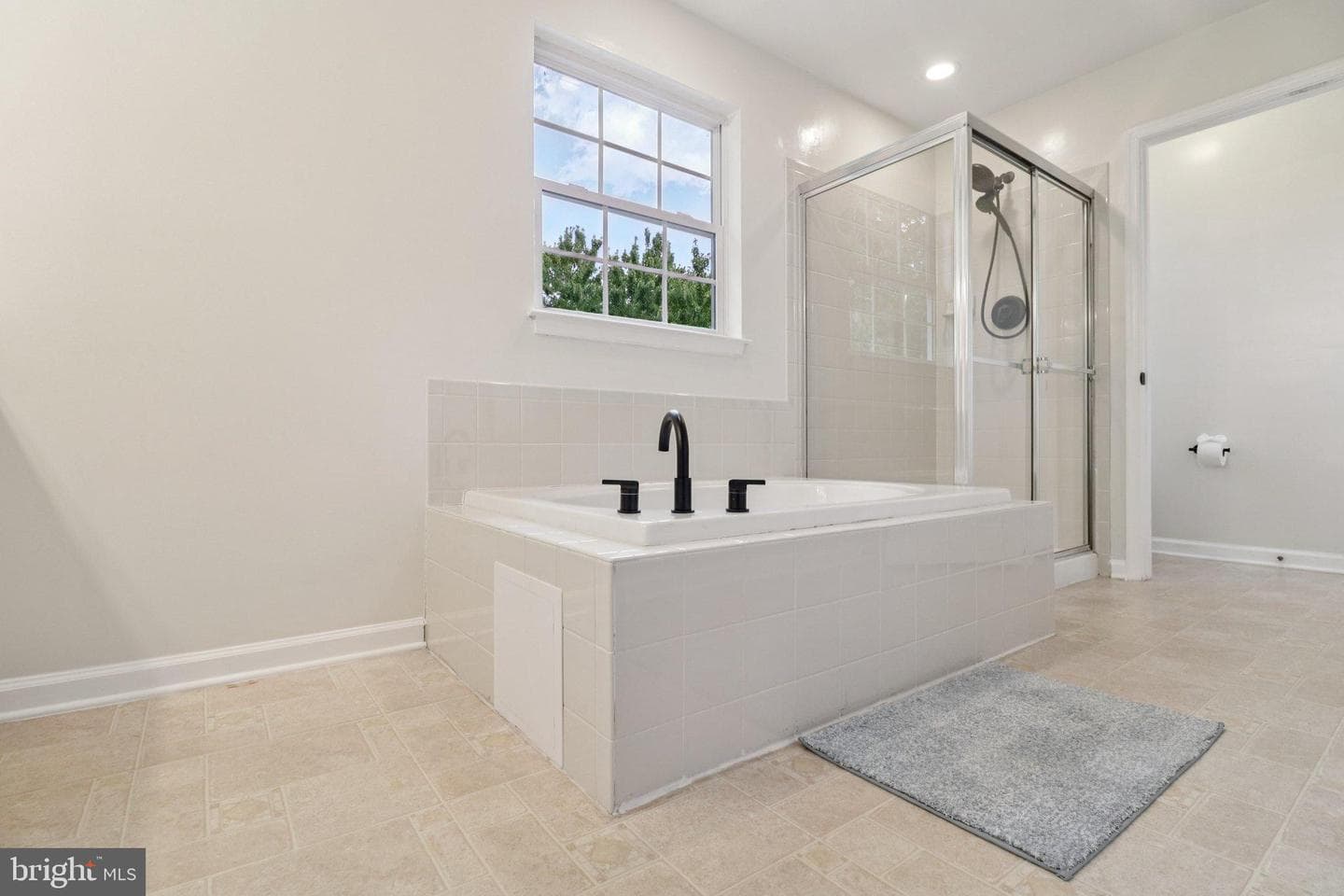 6502 Tall Woods Way photo 34