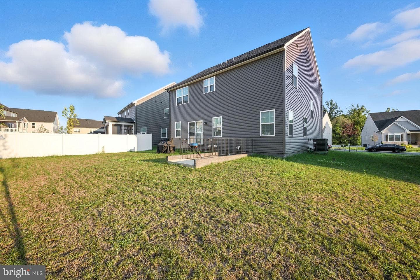 15513 Twin River Circle photo 29
