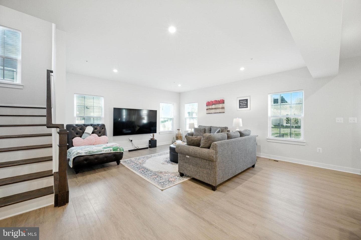 15513 Twin River Circle photo 9