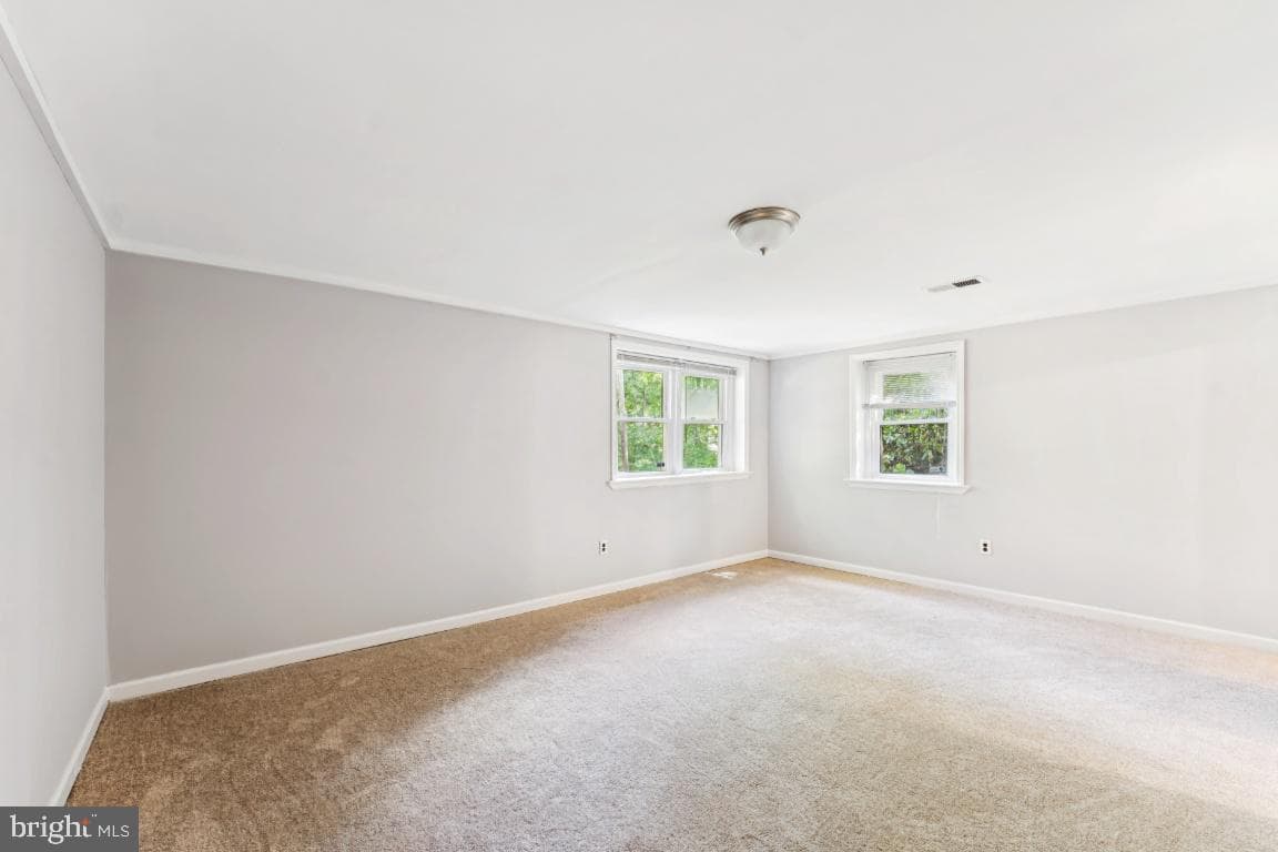11009 McKay Road photo 17